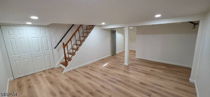 Clifton City, NJ 07011,169 Bergen Ave