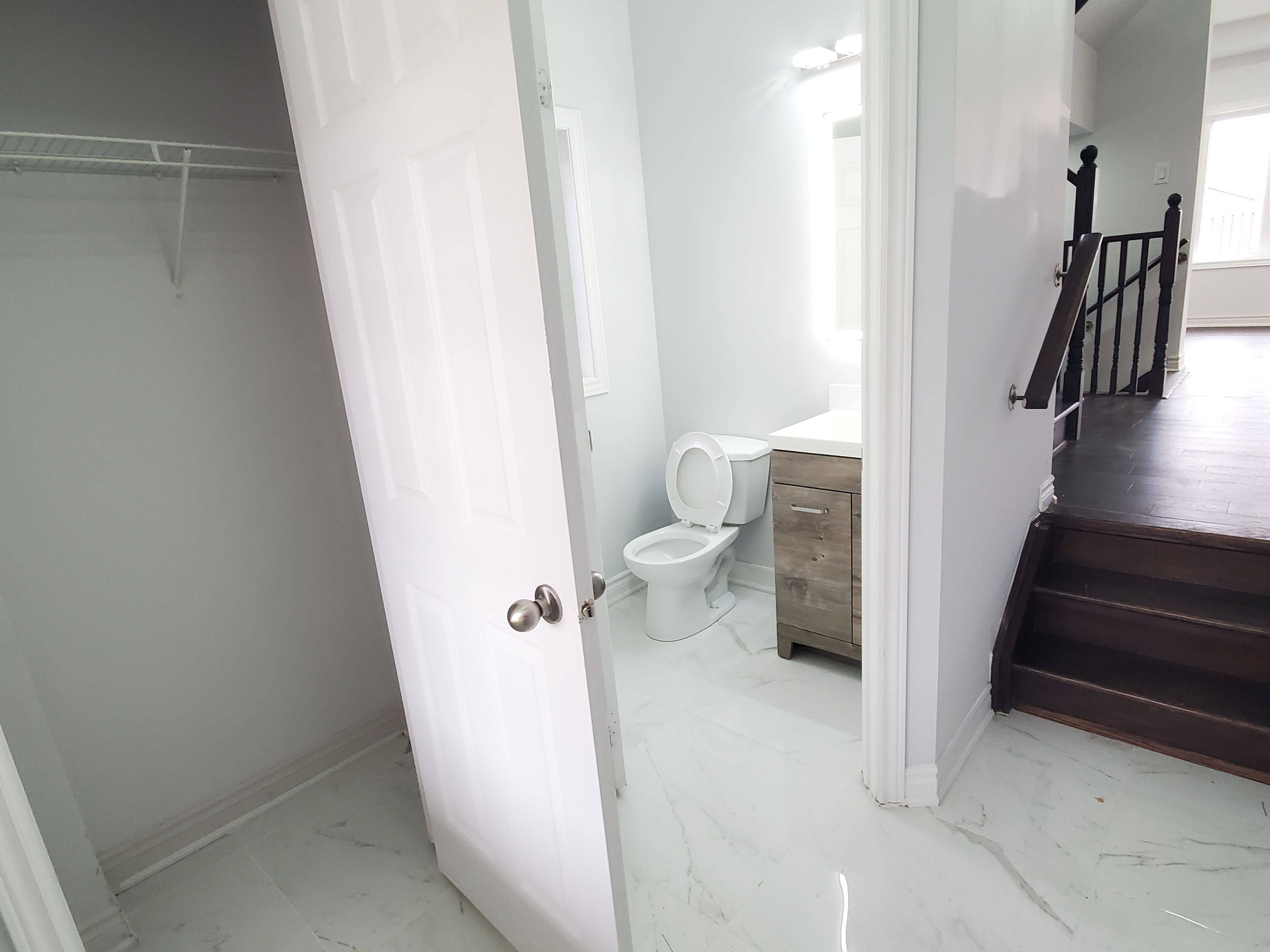 Barrie, ON L4N 6R7,87 Pearcey CRES