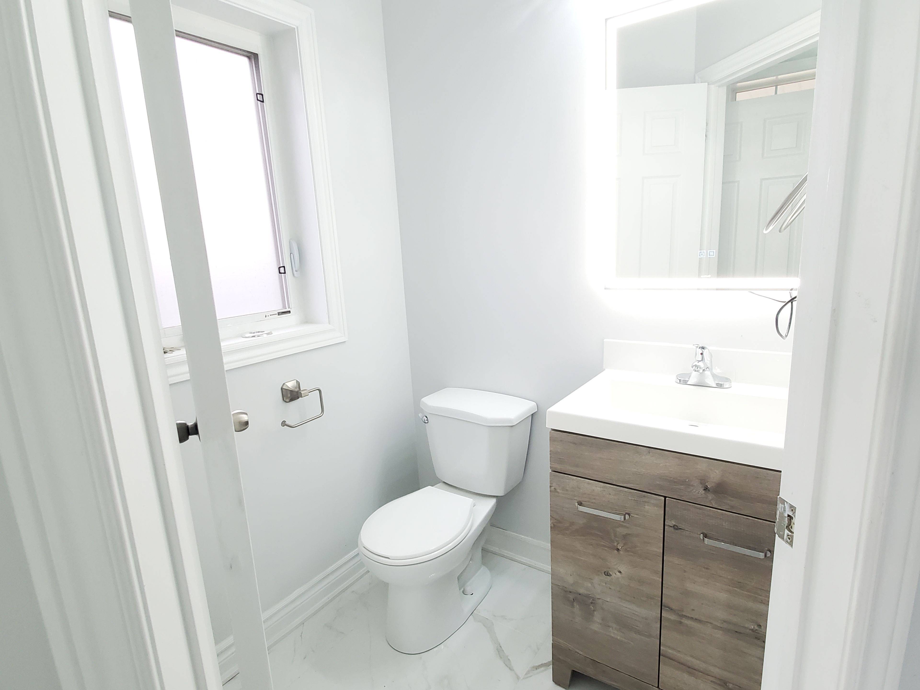 Barrie, ON L4N 6R7,87 Pearcey CRES