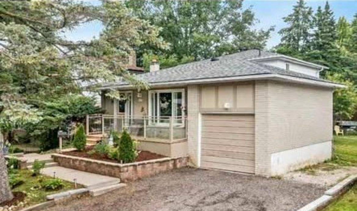 Barrie, ON L4M 2W2,12 College CRES #Bsmt