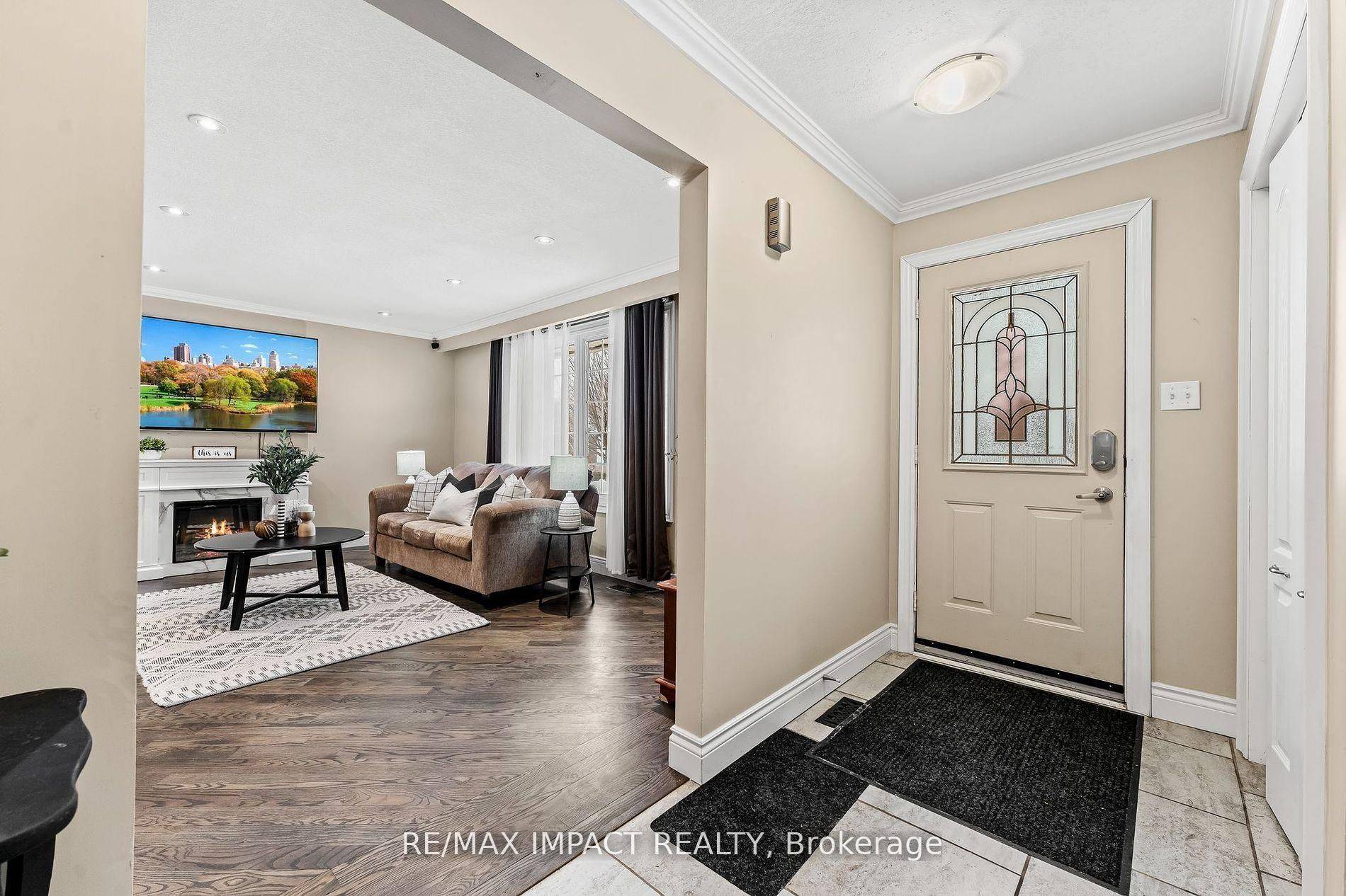 Peterborough, ON K9J 7M8,1158 Weller ST