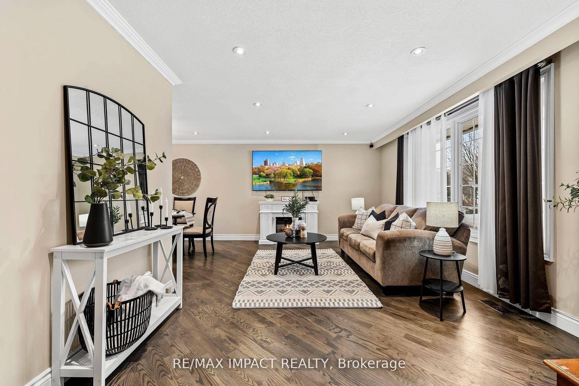 Peterborough, ON K9J 7M8,1158 Weller ST