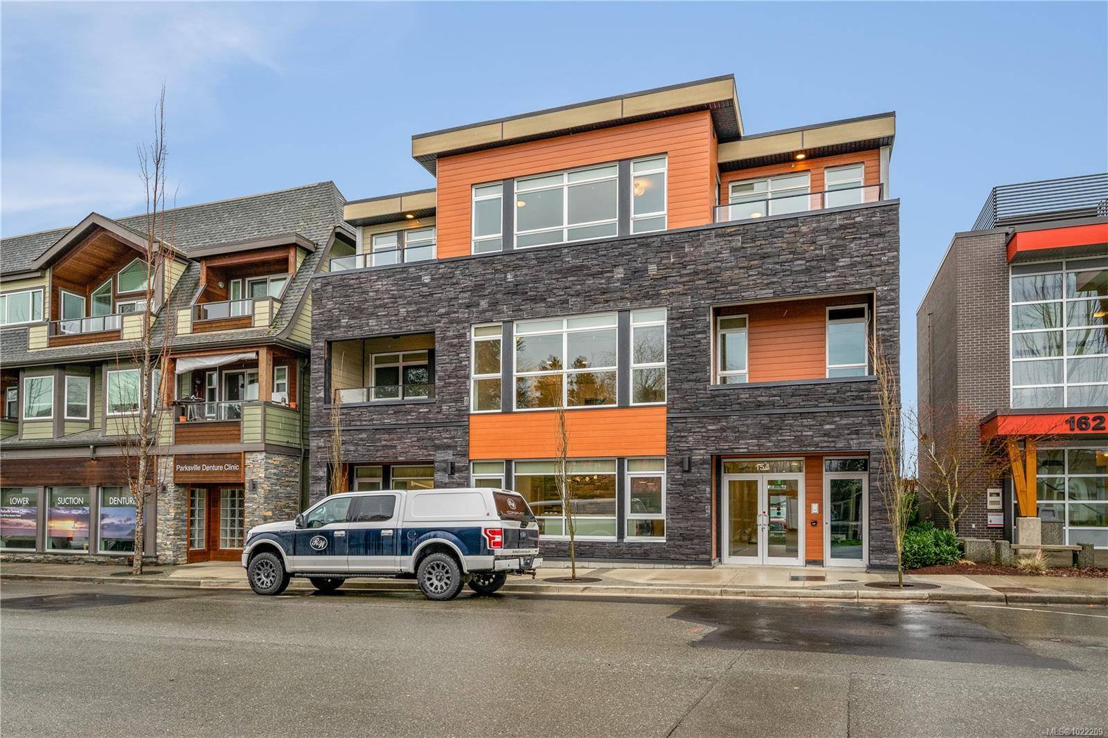 Parksville, BC V9P 9G5,154 Weld St