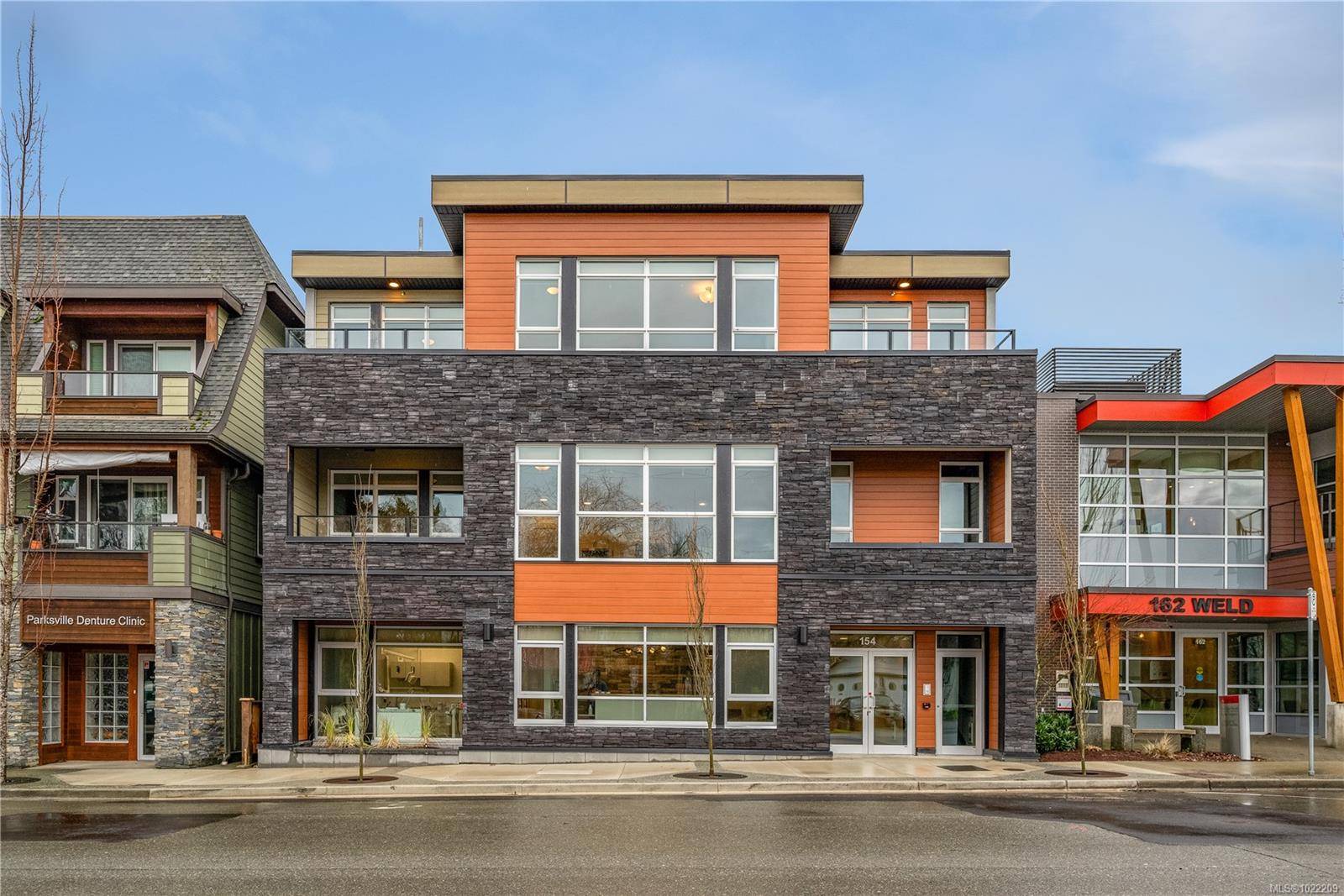 Parksville, BC V9P 9G5,154 Weld St