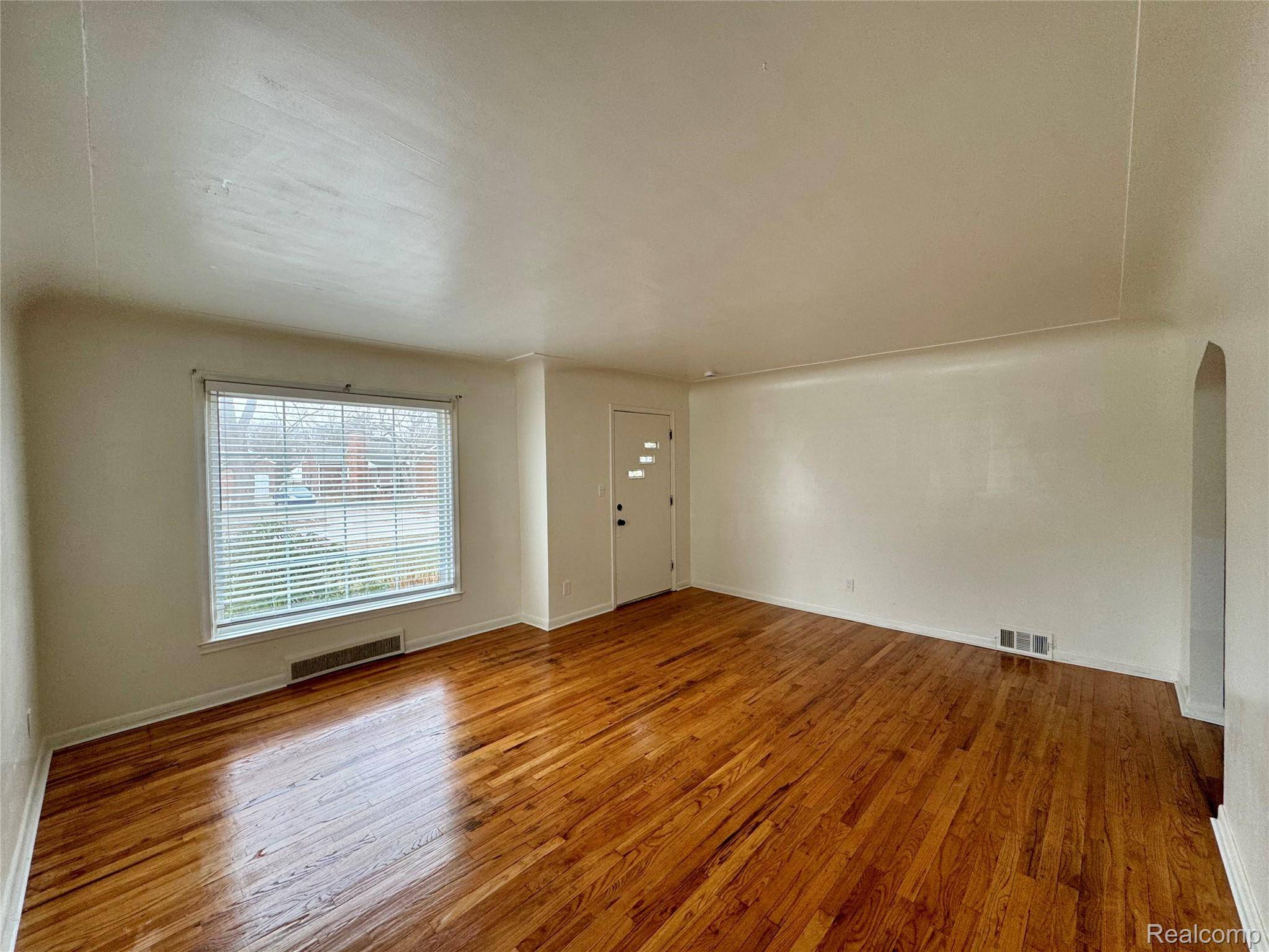 Warren, MI 48091,3734 Capitol AVE