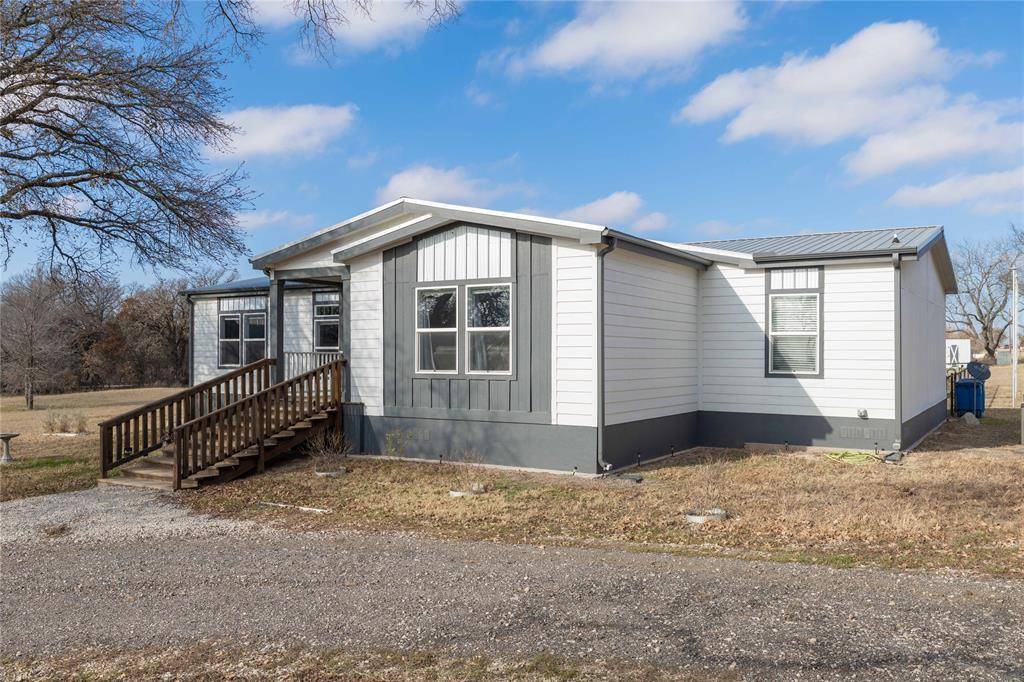 Desdemona, TX 76445,133 County Road 4975