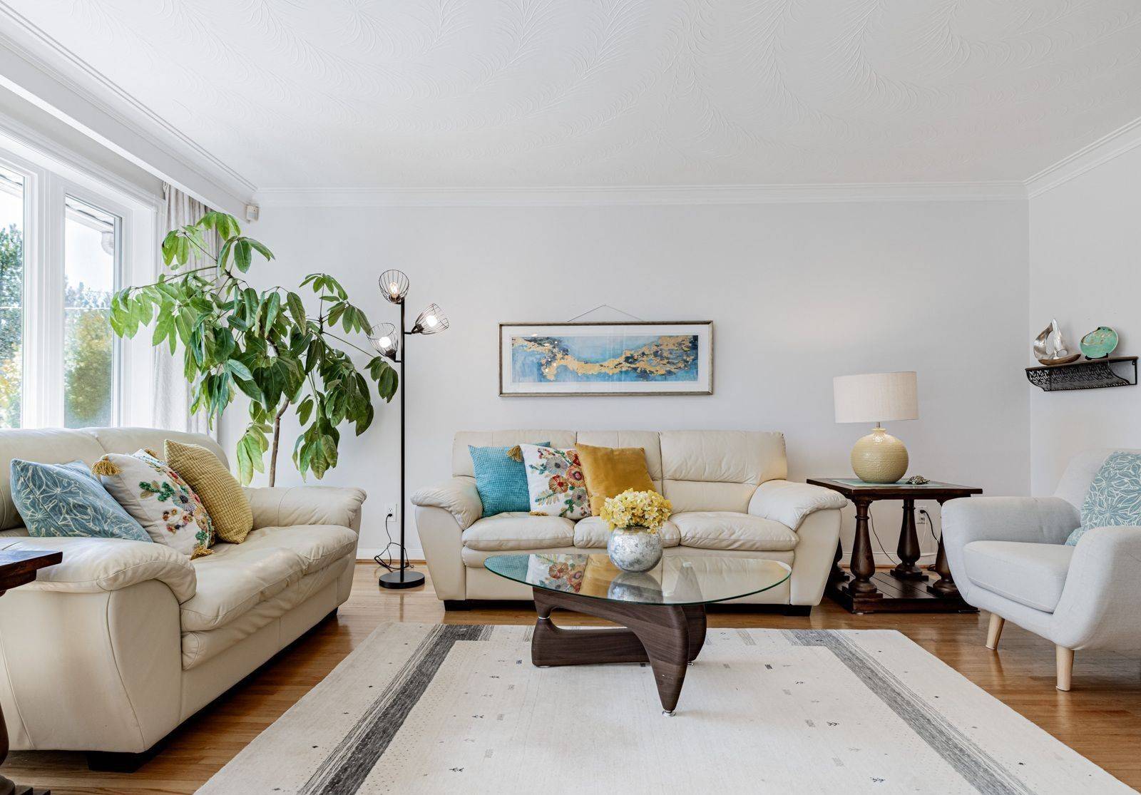 Toronto C15, ON M2K 1J9,6 Arrowstook RD #Main