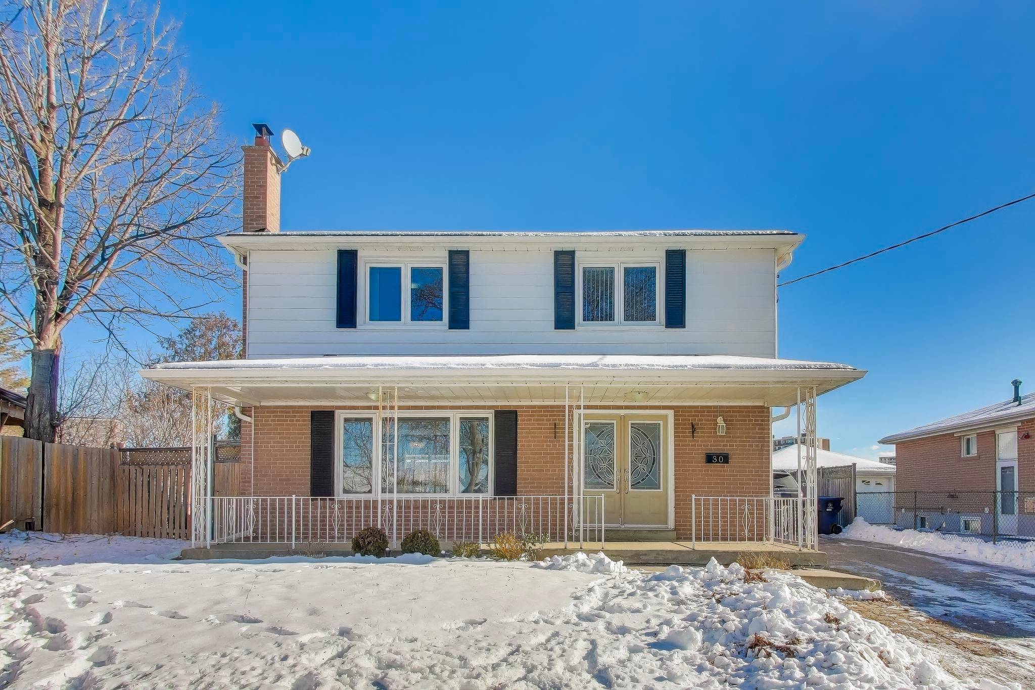 Toronto W05, ON M3N 1R1,30 Bloomington CRES