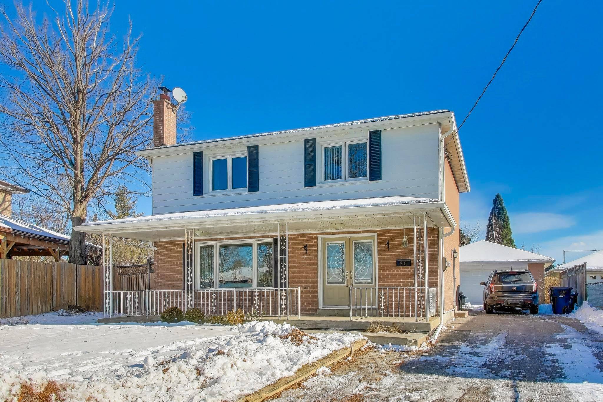 Toronto W05, ON M3N 1R1,30 Bloomington CRES