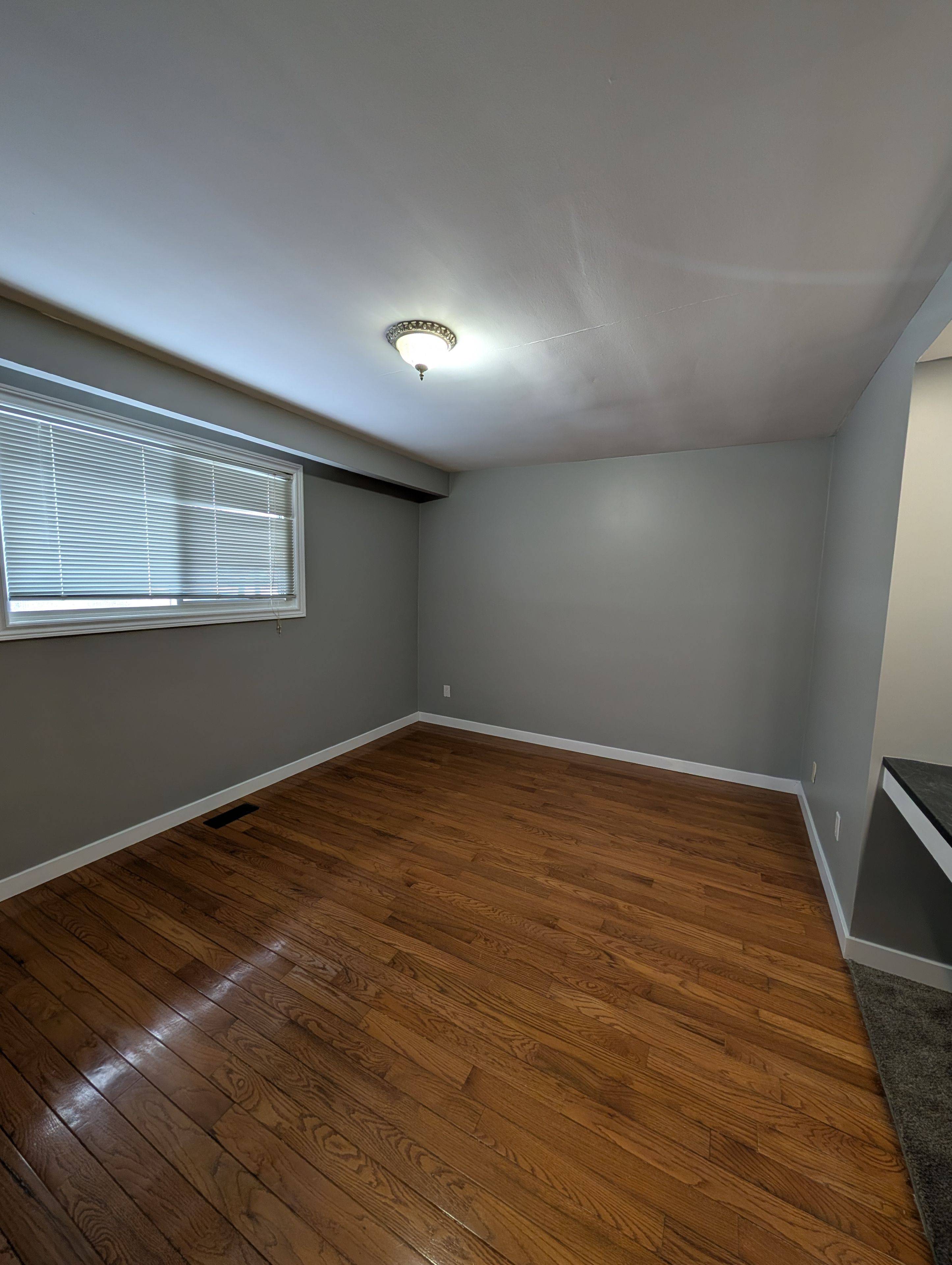 Guelph, ON N1H 5Y9,55 Guelph ST