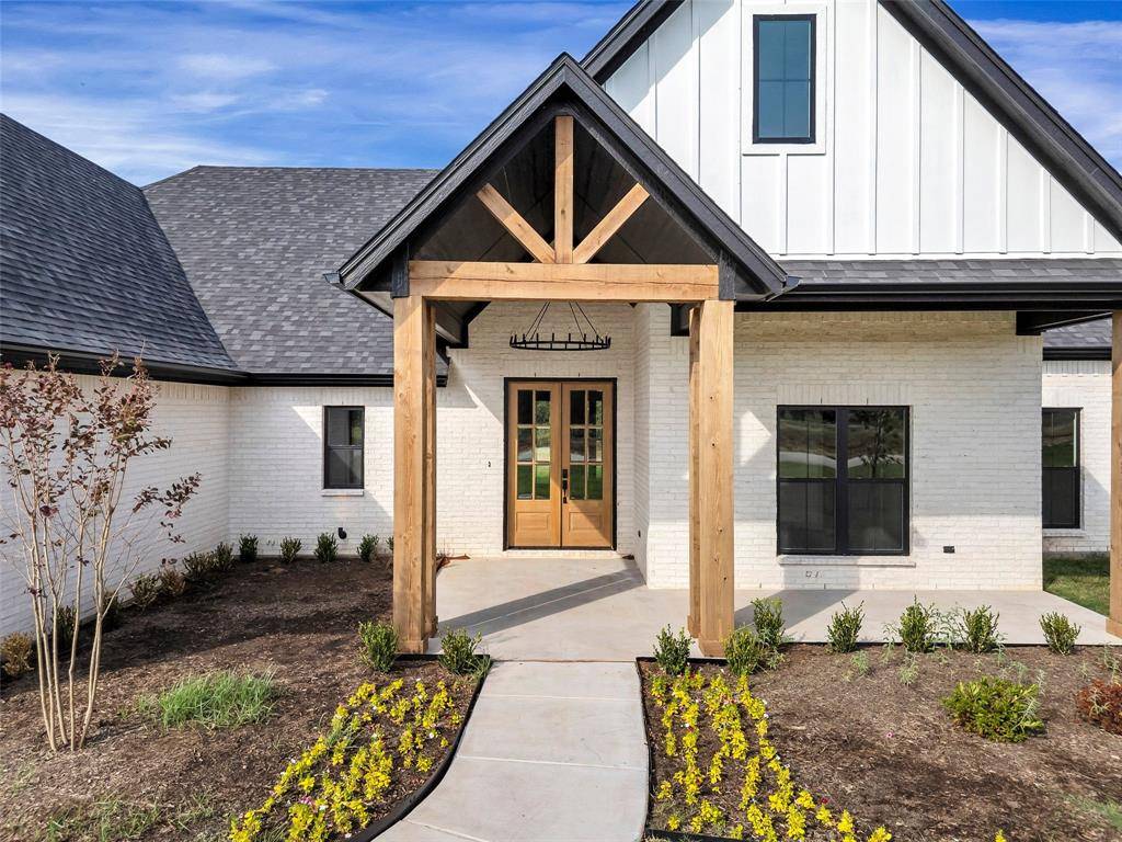 Granbury, TX 79049,5006 Stover Way