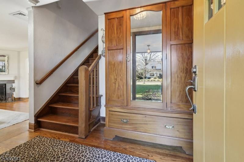 Hohokus Boro, NJ 07423,183 Sheridan Ave