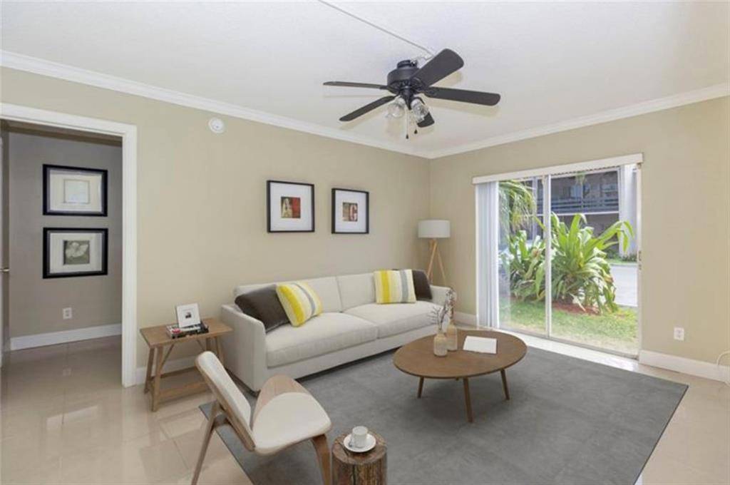 Oakland Park, FL 33334,5276 NE 6th Ave #f19