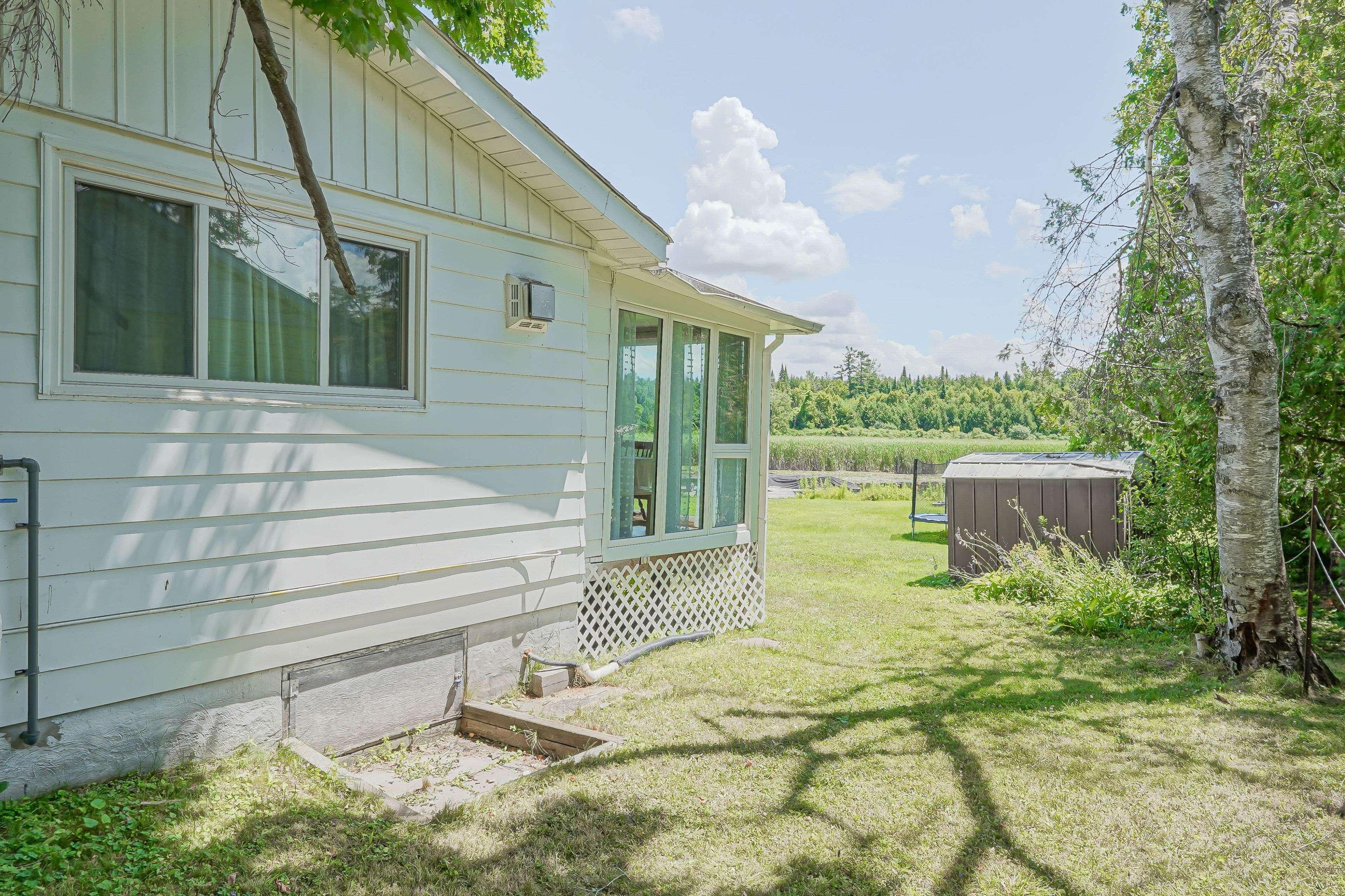 Kawartha Lakes, ON K0L 1T0,21 Marilyn CRES