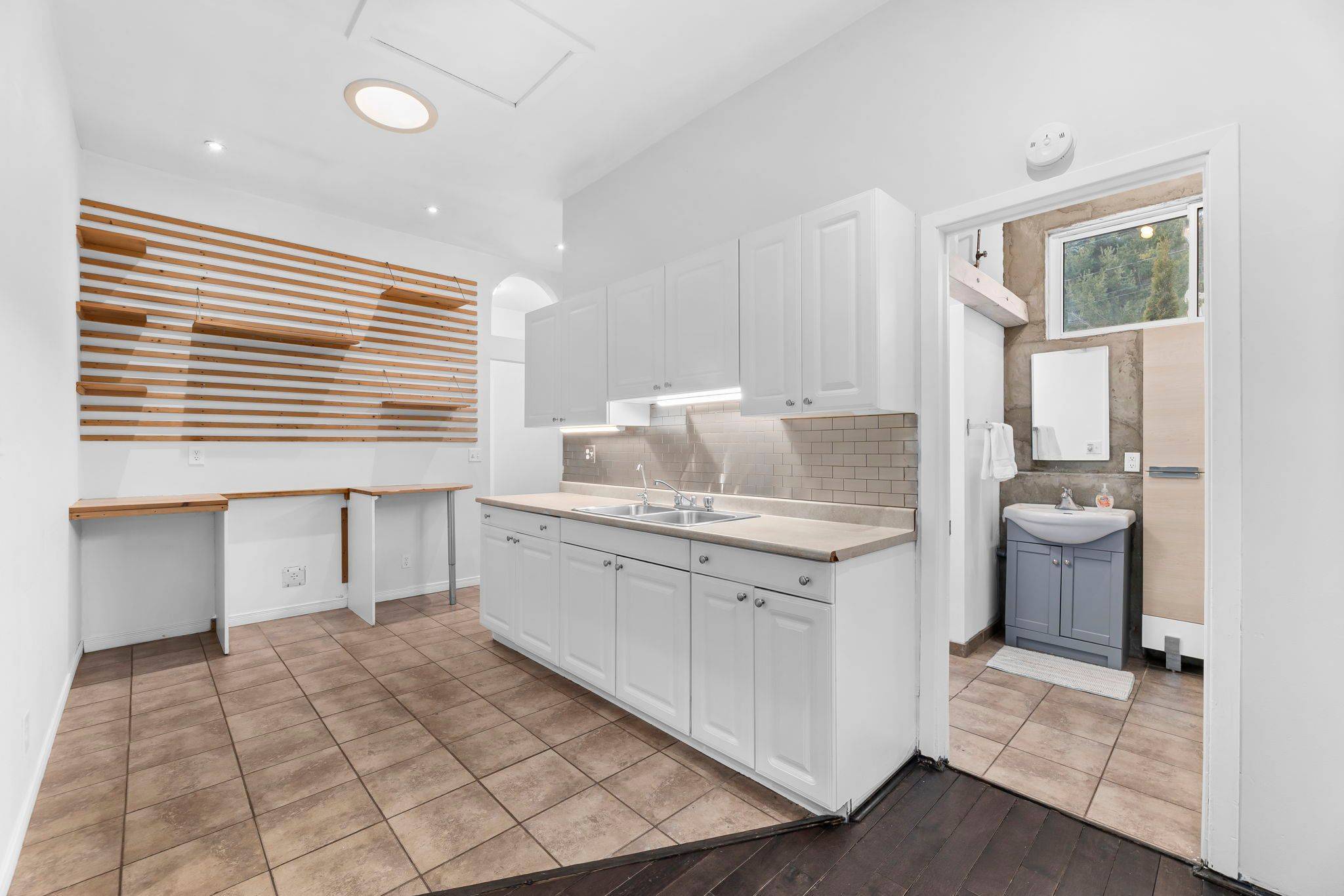 Bancroft, ON K0L 2S0,71 Cleak AVE