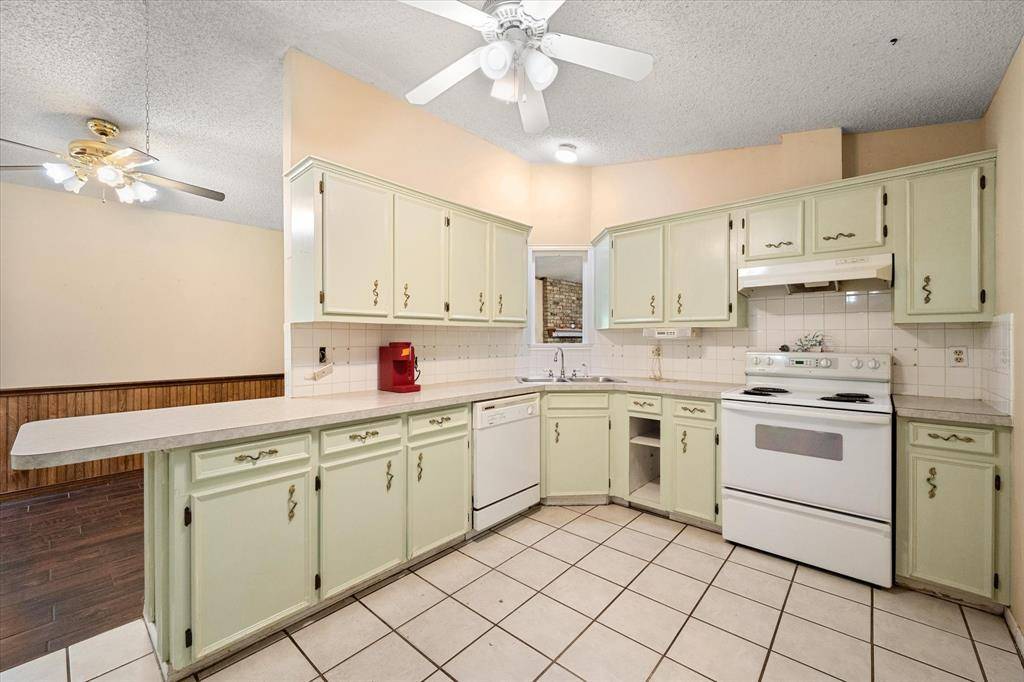 Corsicana, TX 75110,3903 County Road 0012