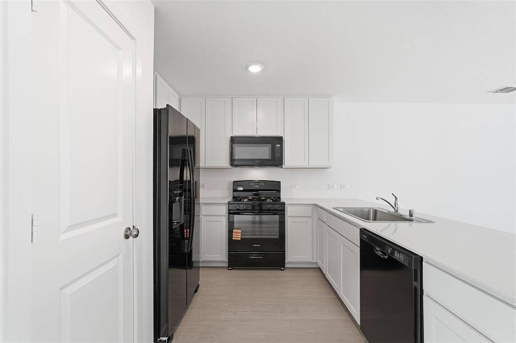 Sherman, TX 75090,3919 Selawik Street