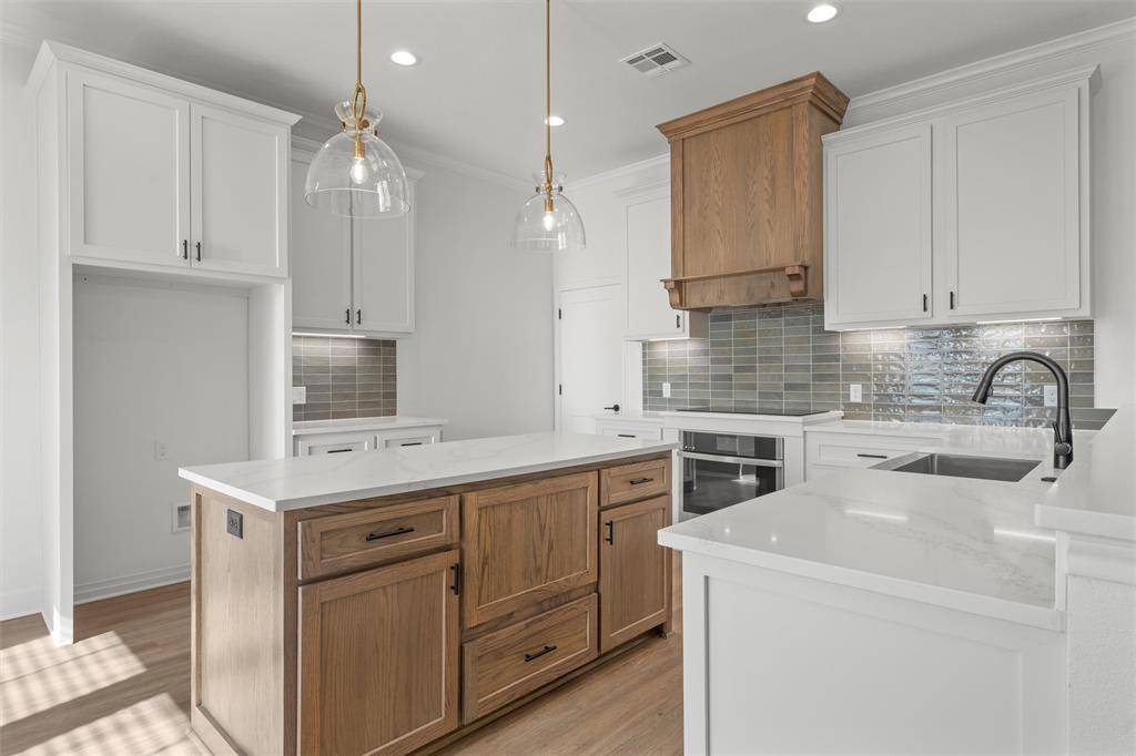 Lorena, TX 76655,114 Salt Creek Road