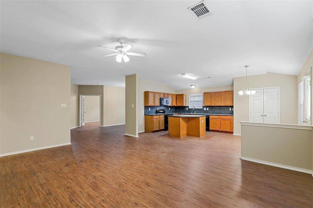 Seagoville, TX 75159,2811 Briarbrook Drive