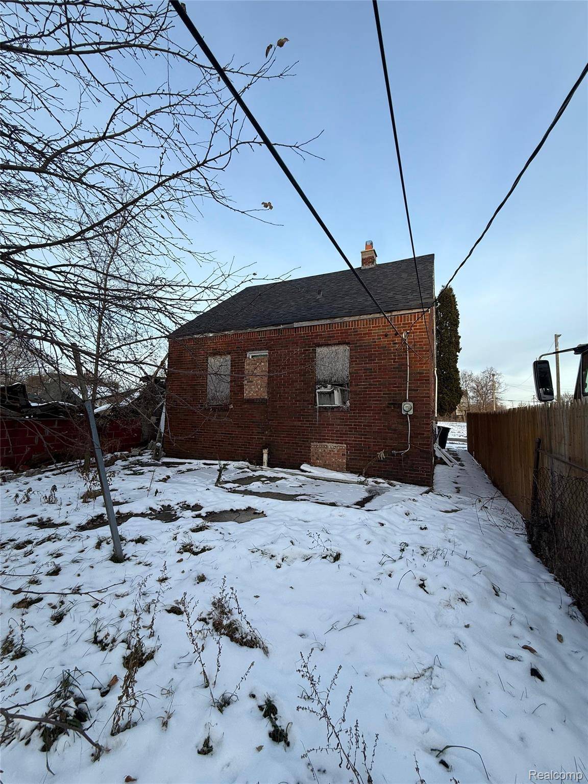 Detroit, MI 48213,6659 Fischer ST