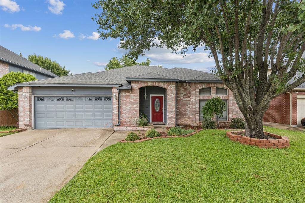 Arlington, TX 76018,1611 Caplin Drive