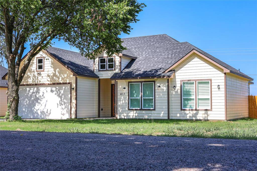Southmayd, TX 75092,410 Simpson