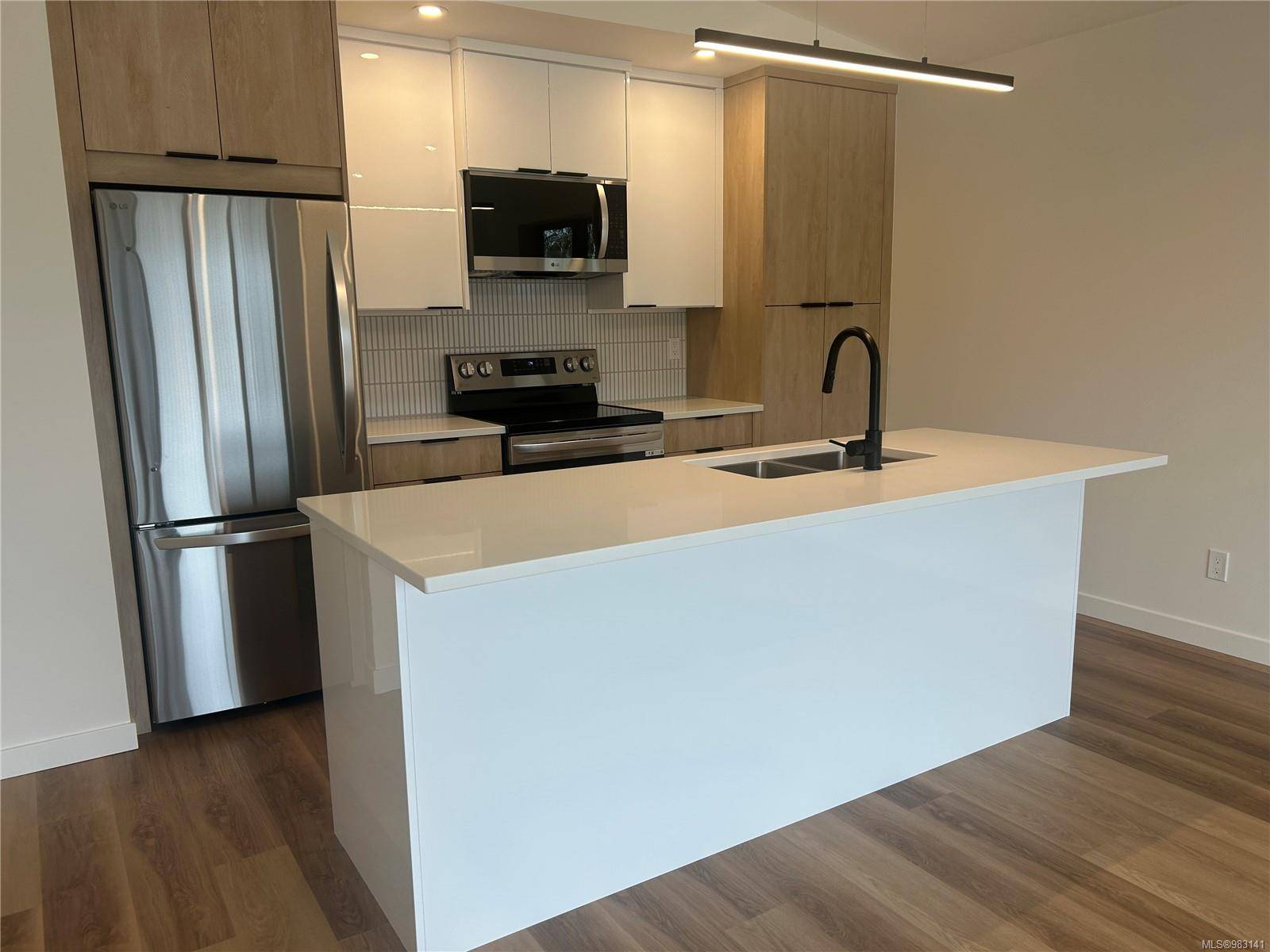 Ucluelet, BC V0R 3A0,1683 Larch Rd #201