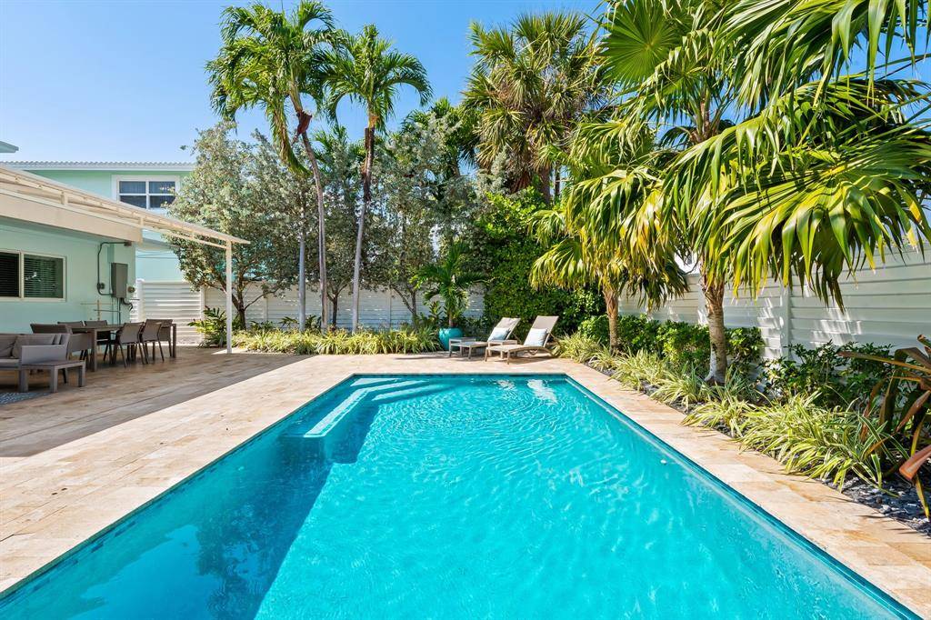 Fort Lauderdale, FL 33305,3321 NE 16th Ct