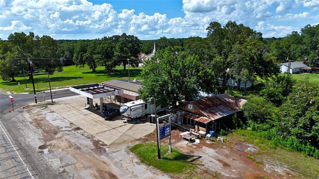 15703 US Highway 175 E, Poynor, TX 75763