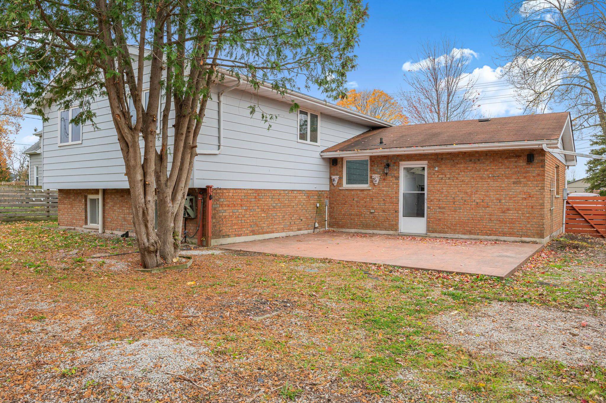 Southwest Middlesex, ON N0L 2N0,21990 Hagerty RD