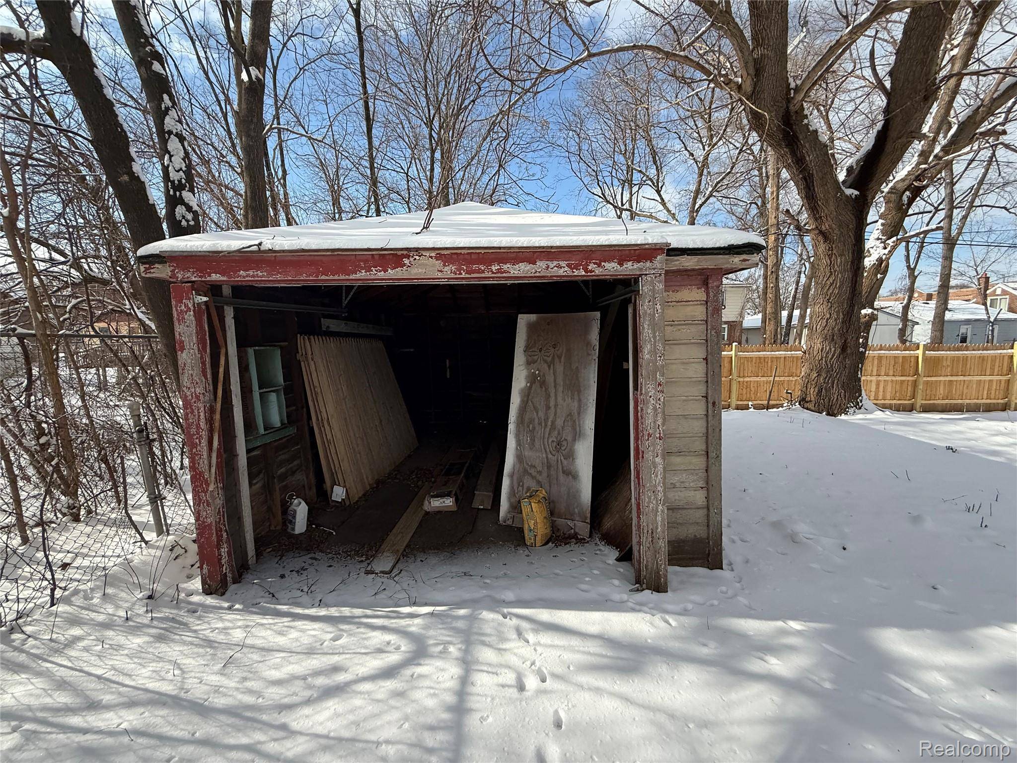 Detroit, MI 48227,15767 Freeland ST