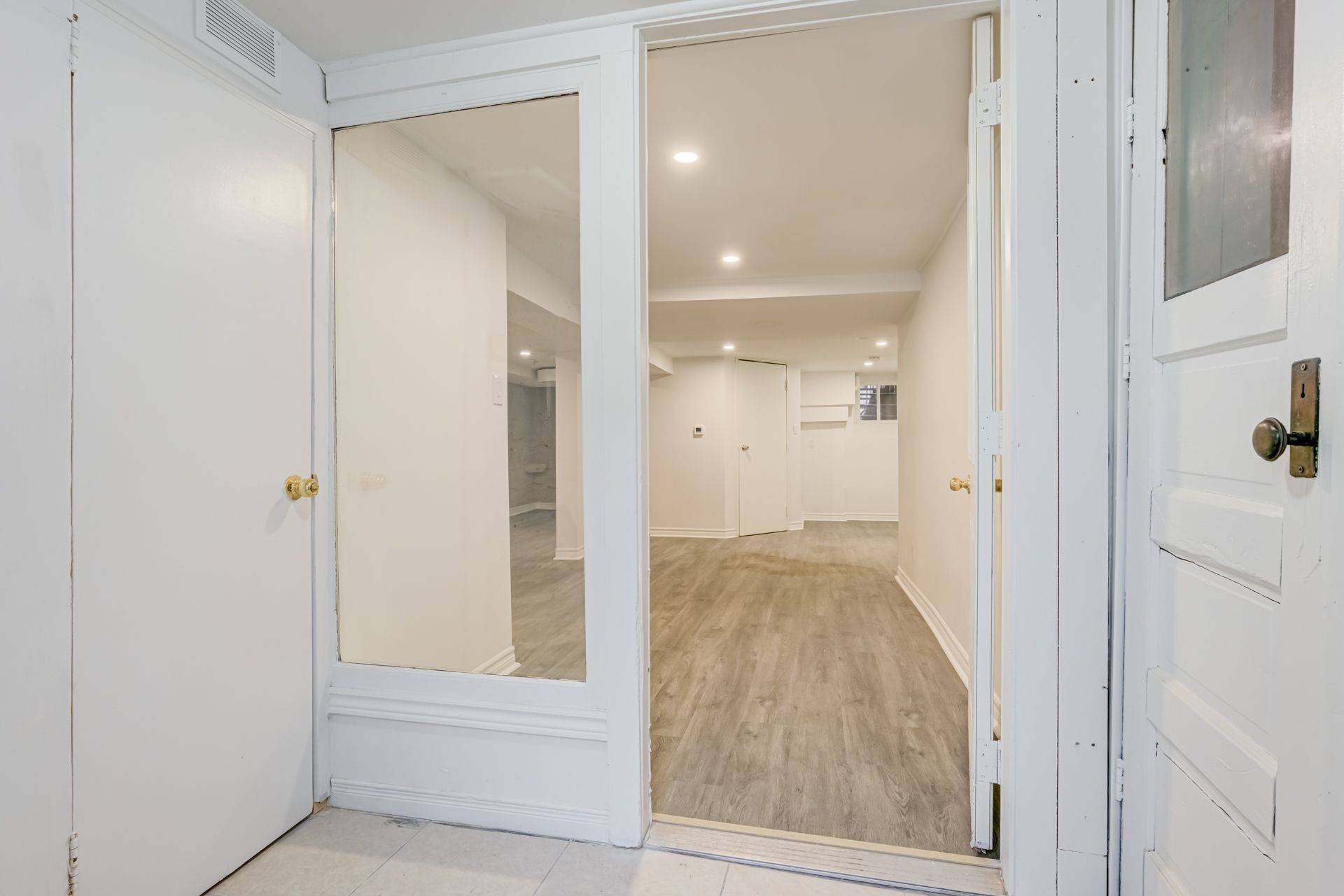 Toronto C08, ON M5A 2K3,177 Carlton ST #B1