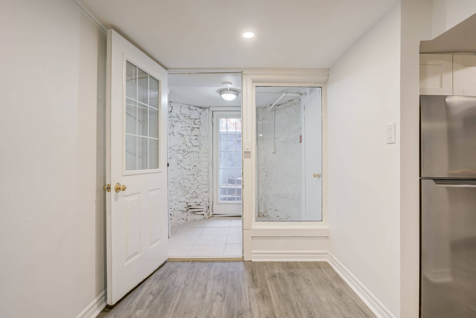 Toronto C08, ON M5A 2K3,177 Carlton ST #B1