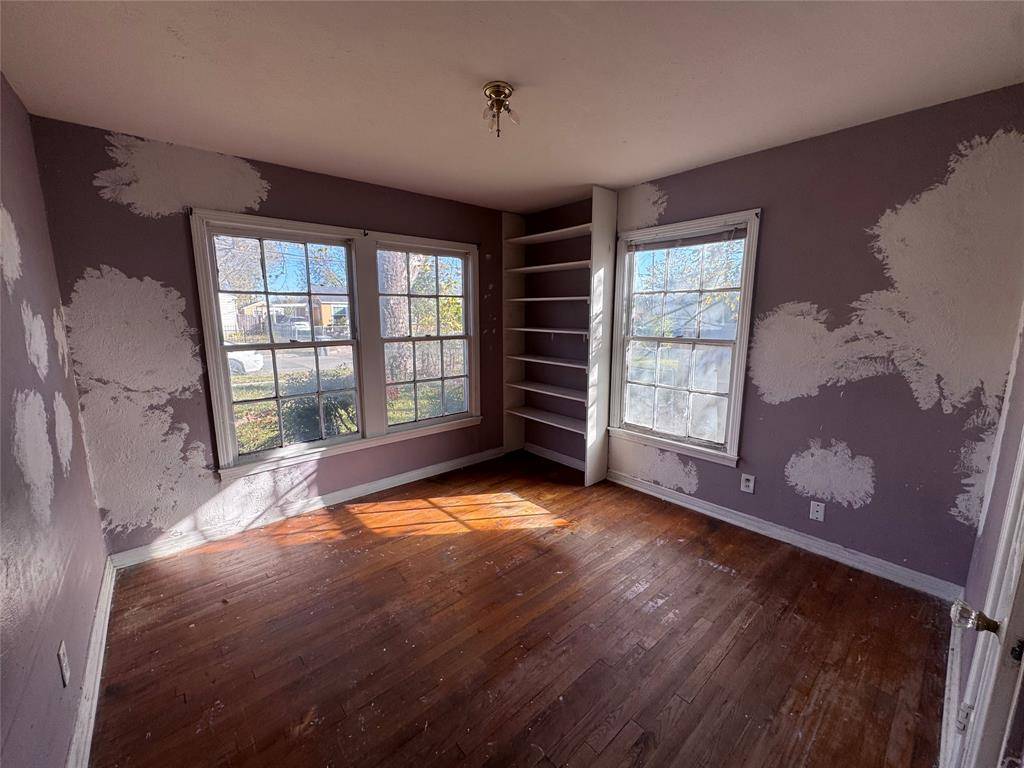 Dallas, TX 75227,4111 Mcneil Street