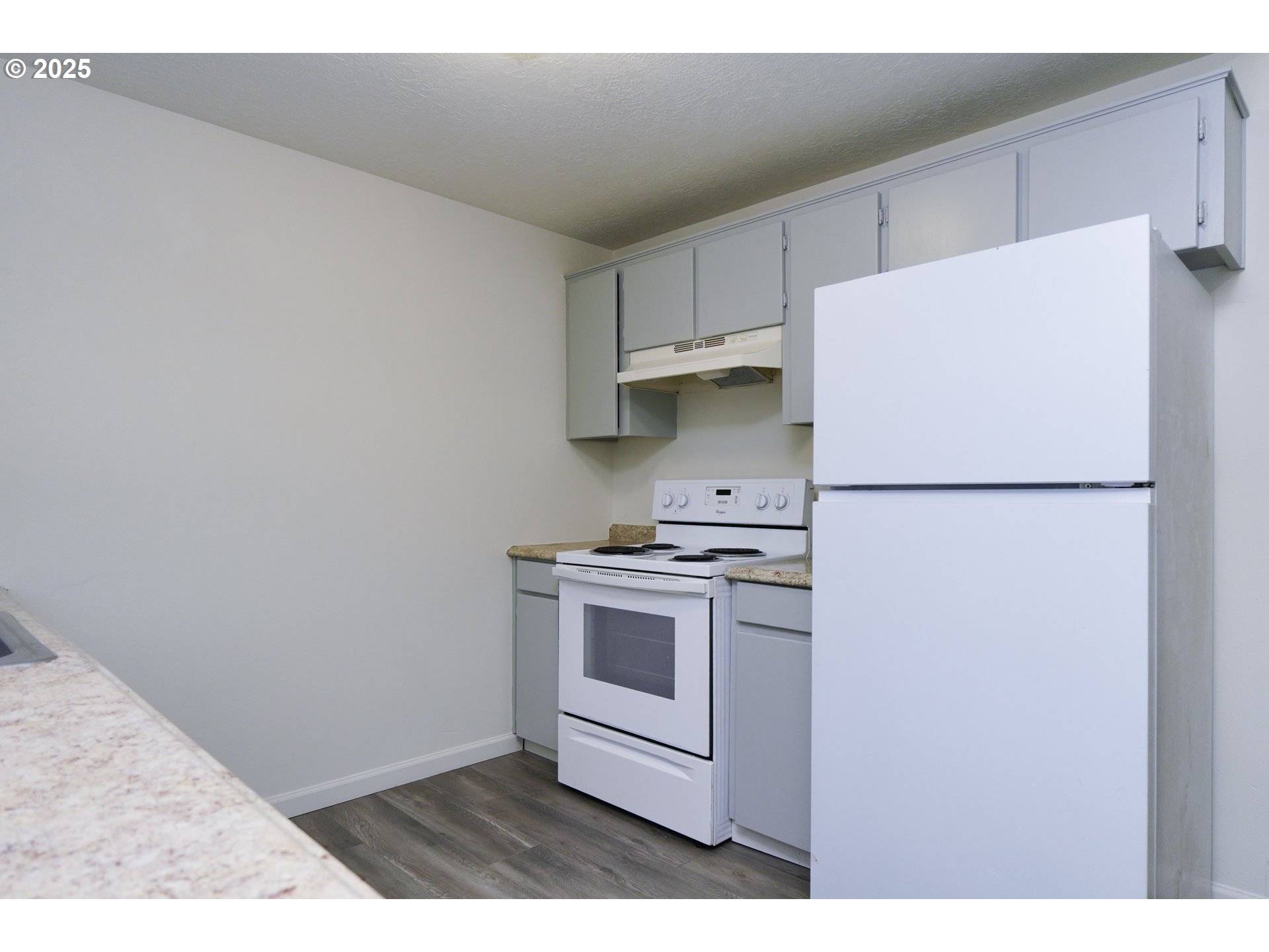 Portland, OR 97216,8224 SE WASHINGTON ST