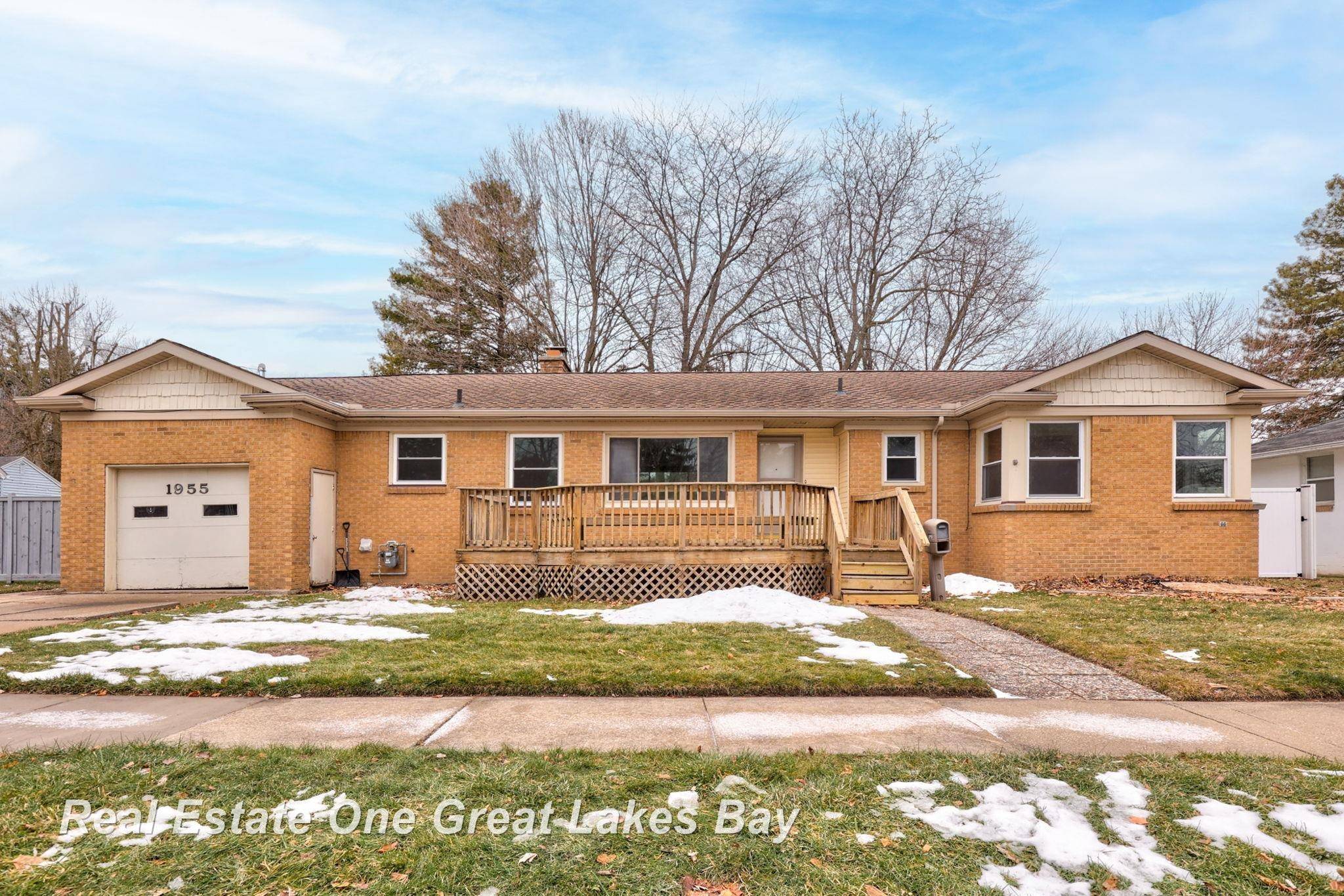 Saginaw, MI 48602,1955 Fairfield ST