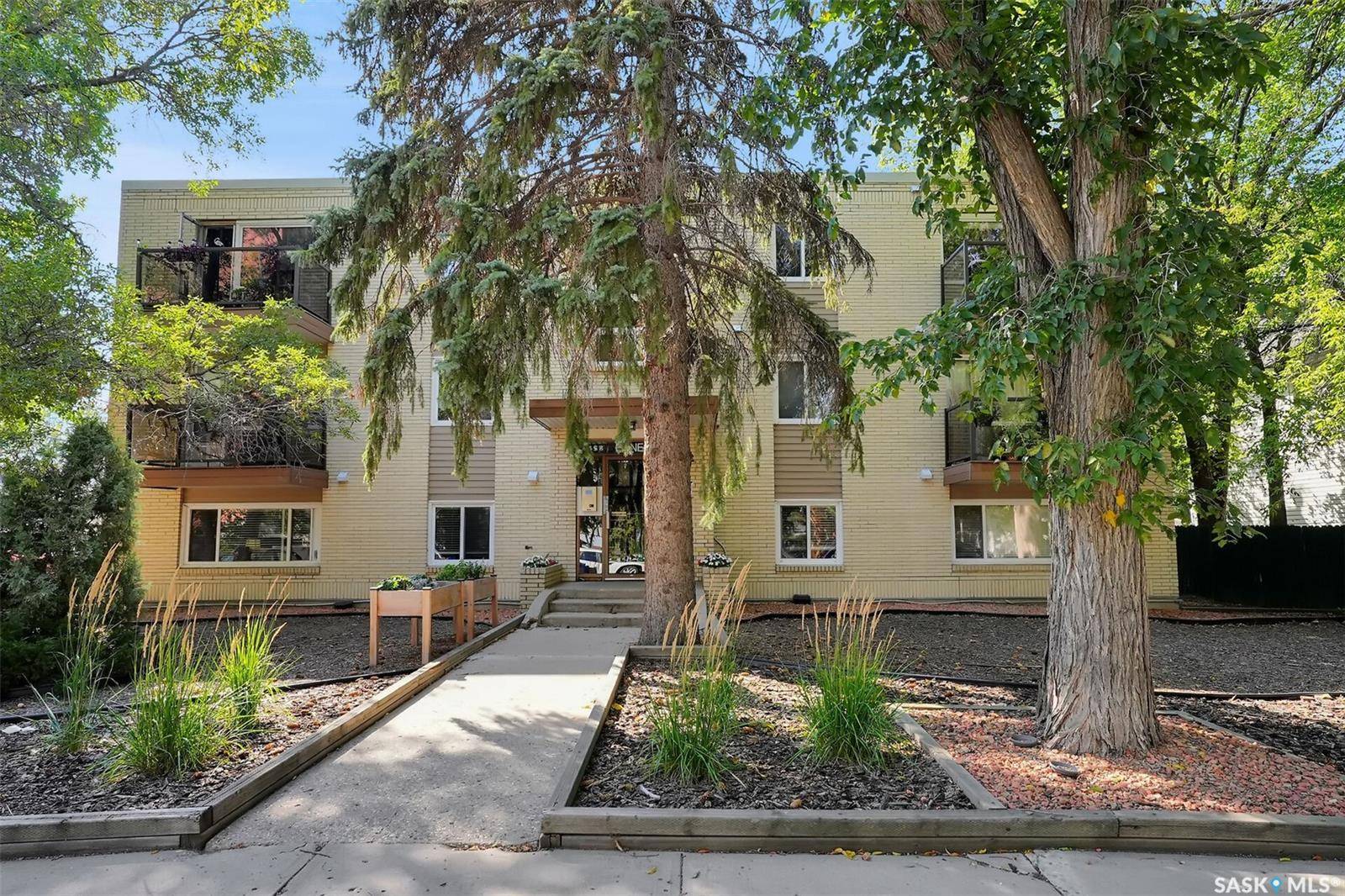 Regina, SK S4T 2G2,2358 Rae STREET #13