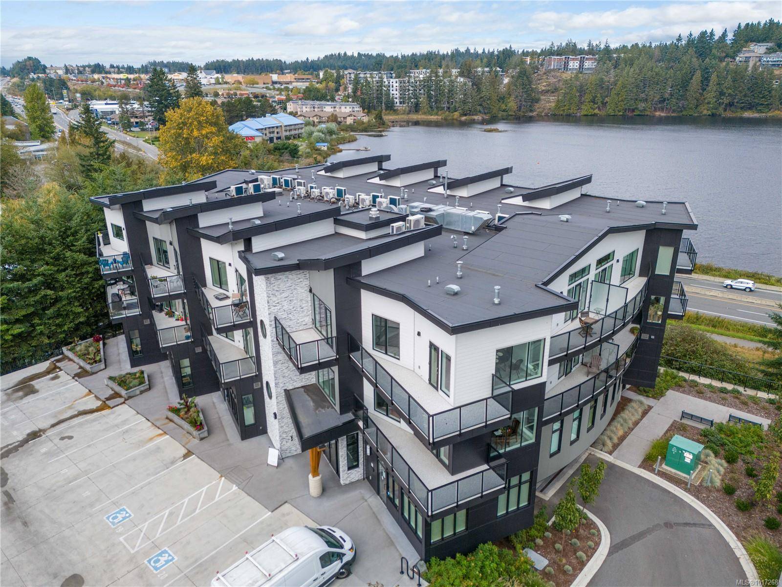 Nanaimo, BC V9T 2H3,4474 Wellington Rd #206