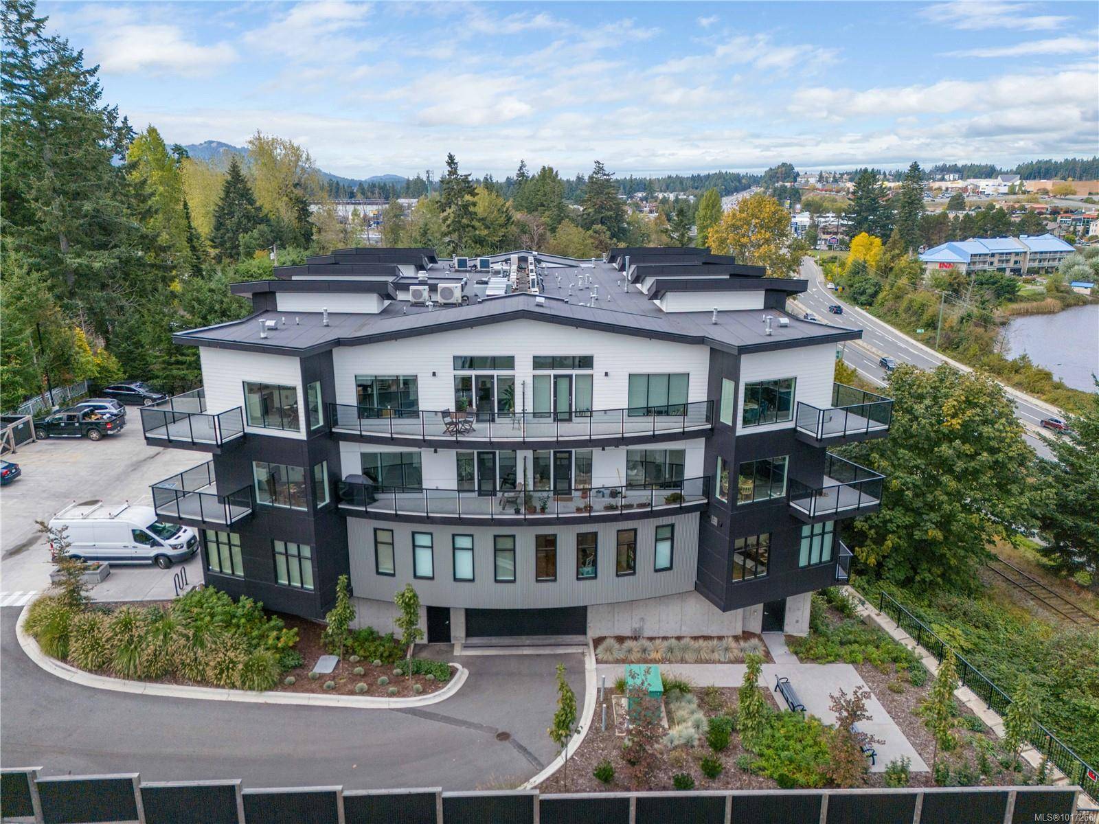 Nanaimo, BC V9T 2H3,4474 Wellington Rd #206