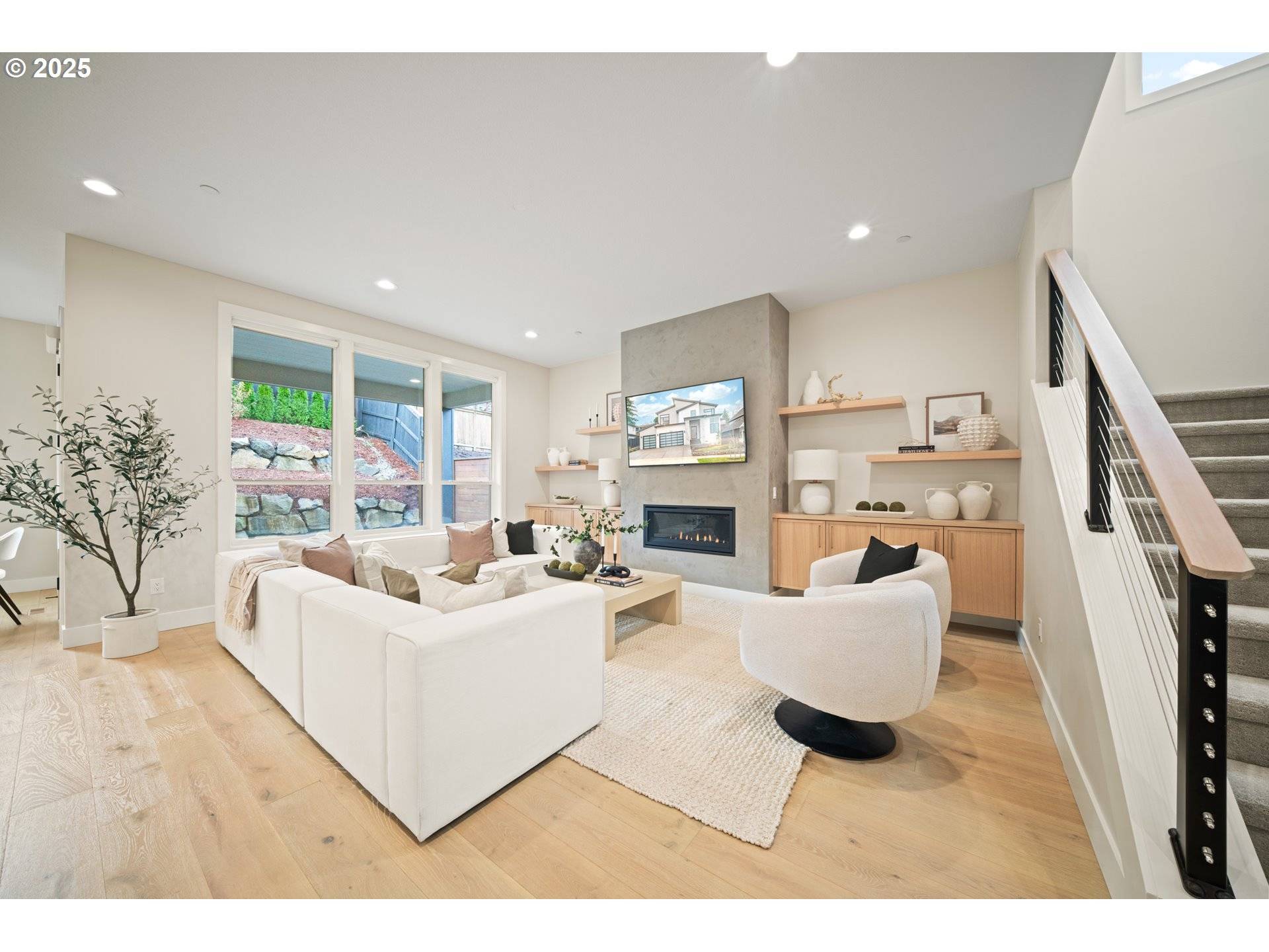 Camas, WA 98607,2044 NW 33RD WAY