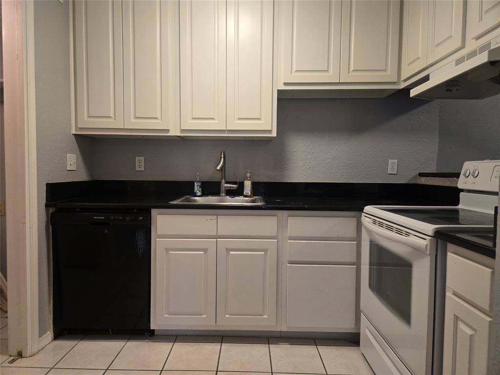 Dallas, TX 75252,18333 Roehampton Drive #1422