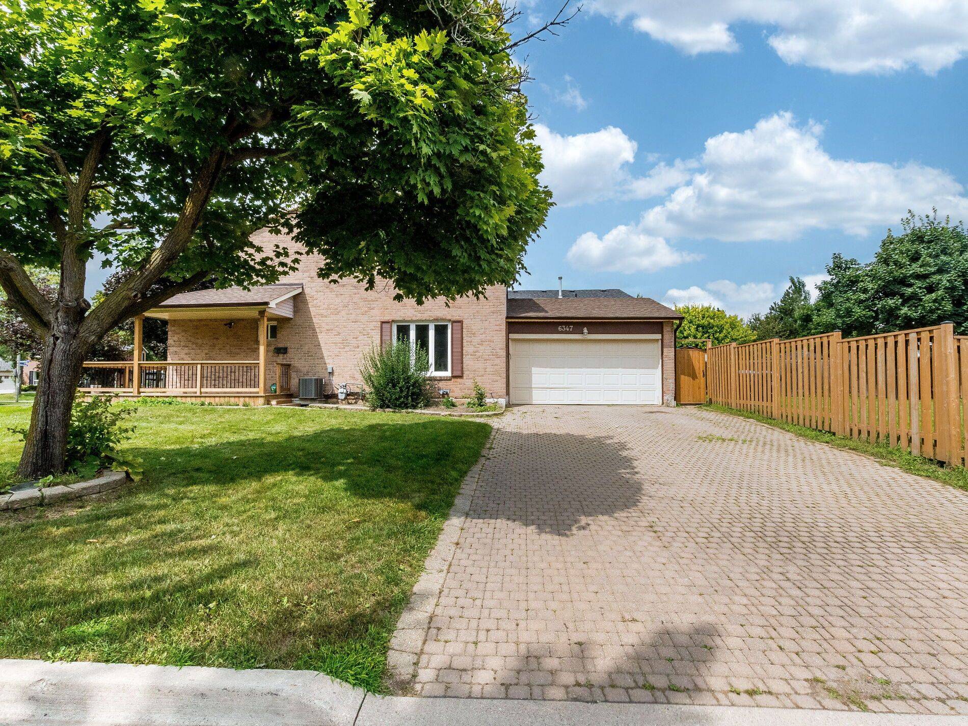Mississauga, ON L5N 3H6,6347 Martel CT