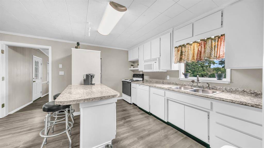 Lipan, TX 76462,20531 S FM 4