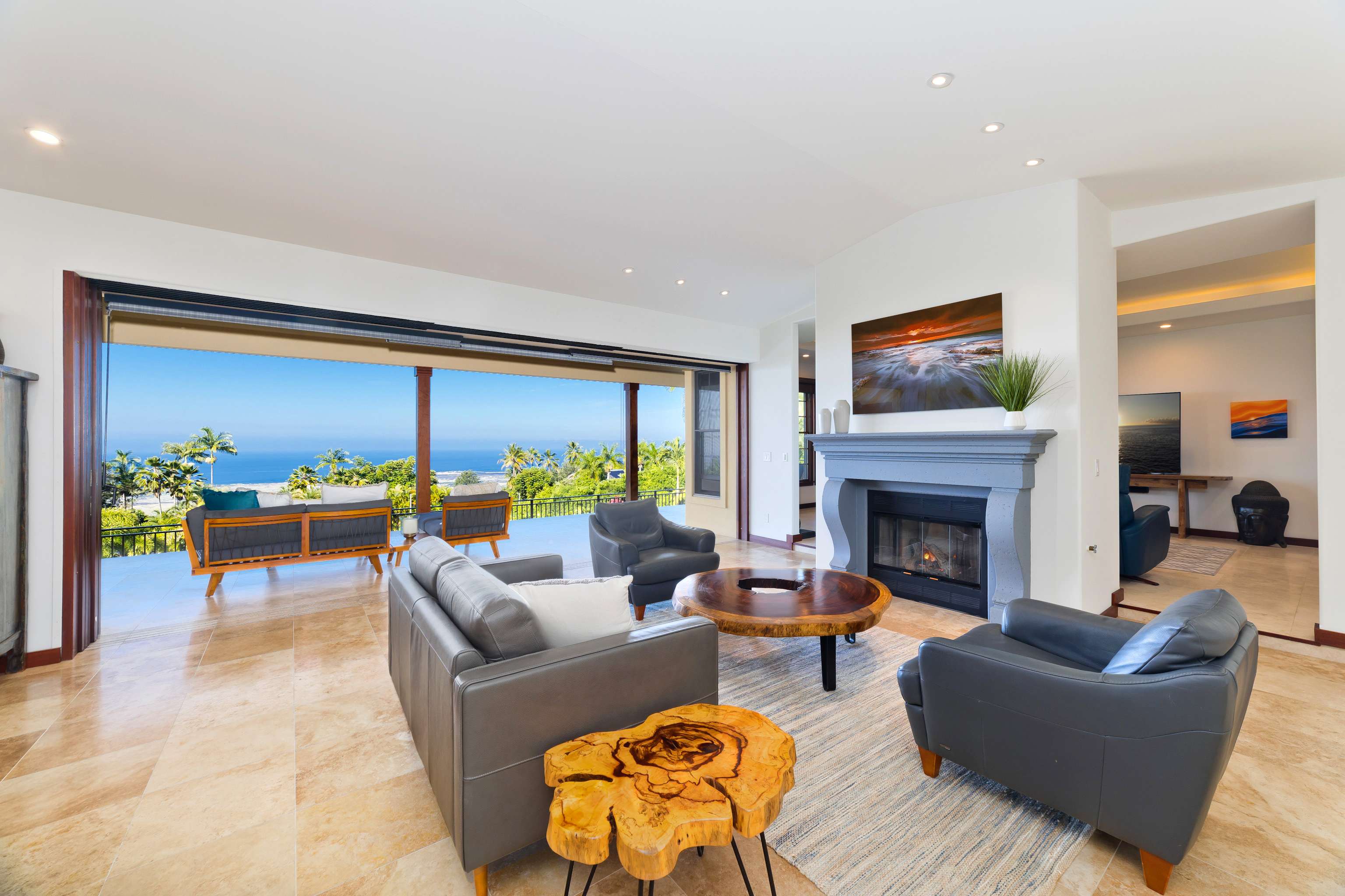 Kailua-kona, HI 96740,73-1202 HAMO ST