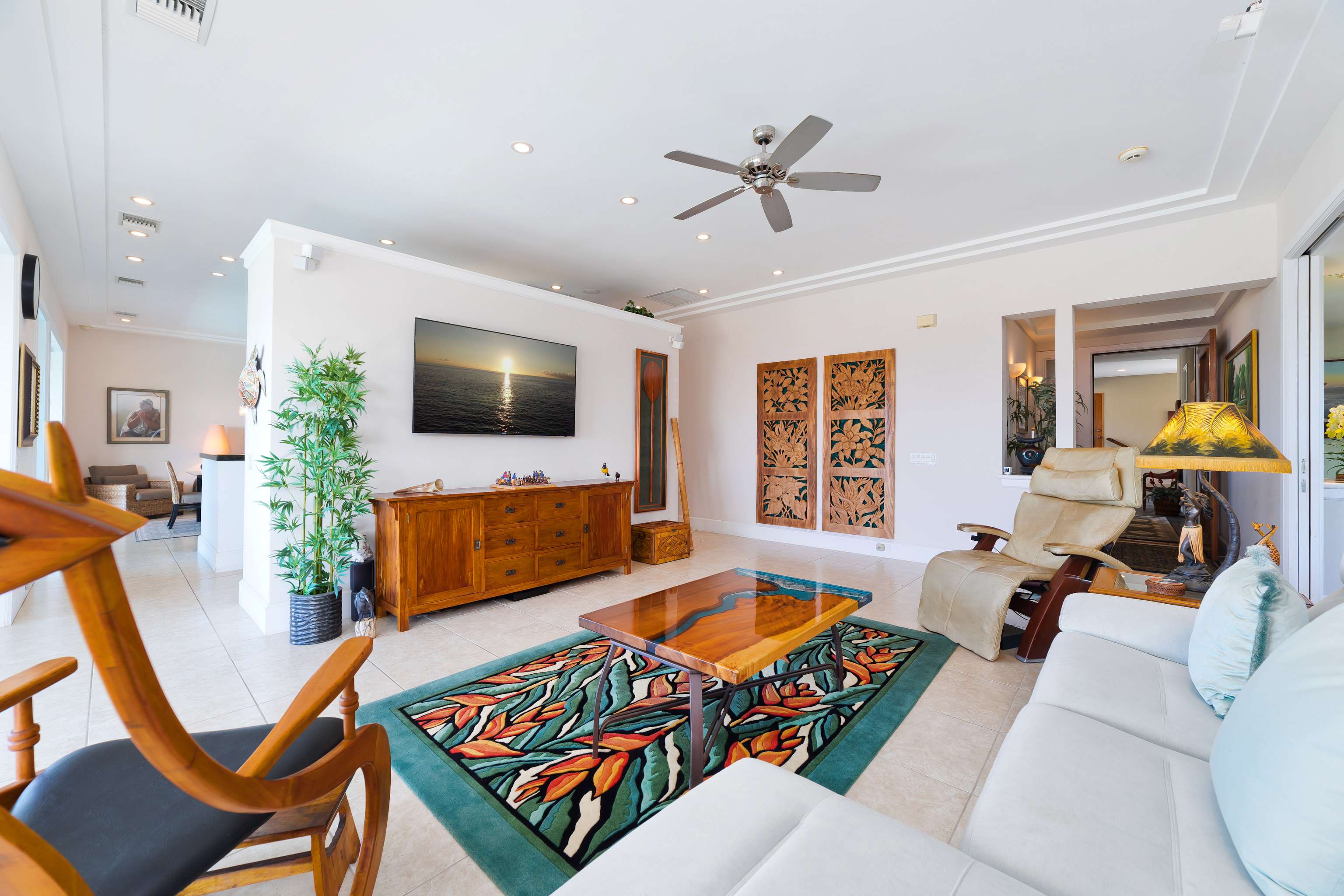 Kailua-kona, HI 96740,78-7018 MOLOLANI ST