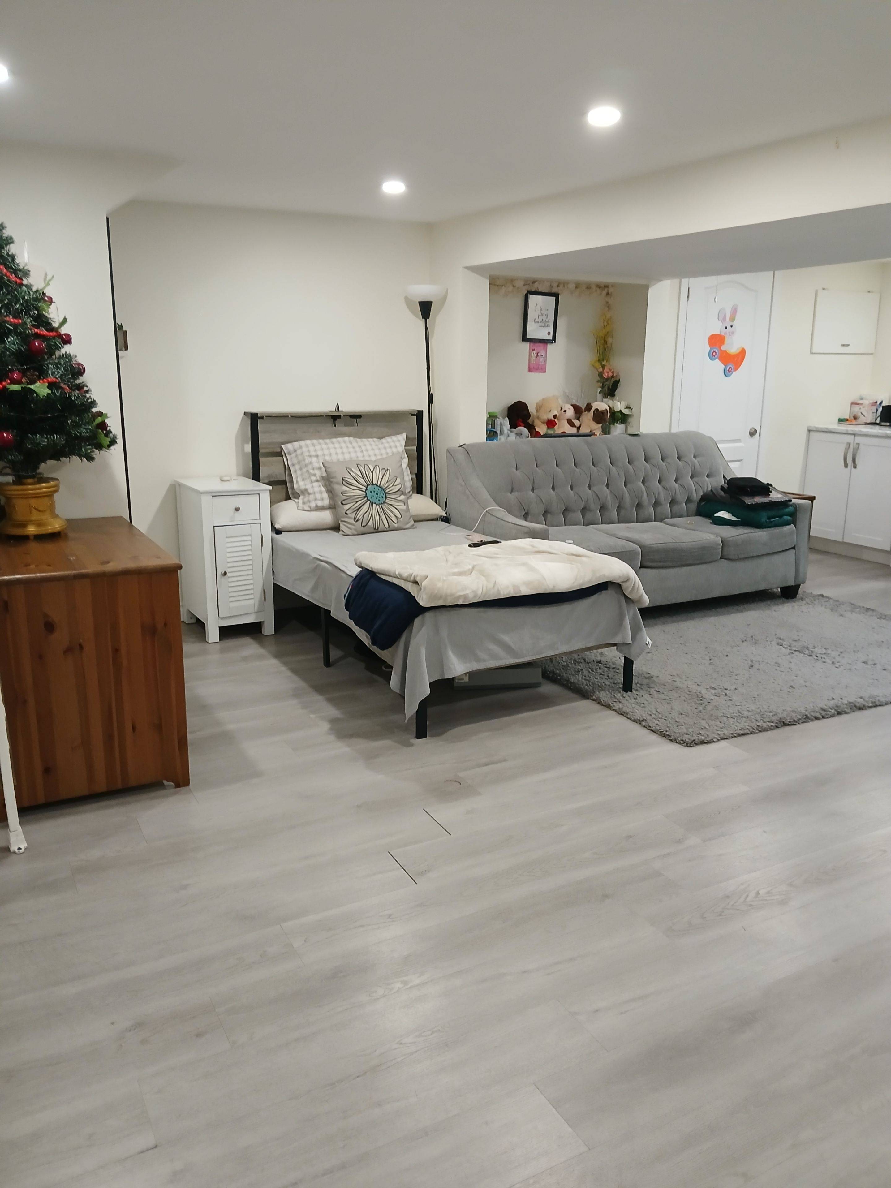 Niagara Falls, ON L2G 1K7,6560 Leeming ST #Lower Unit