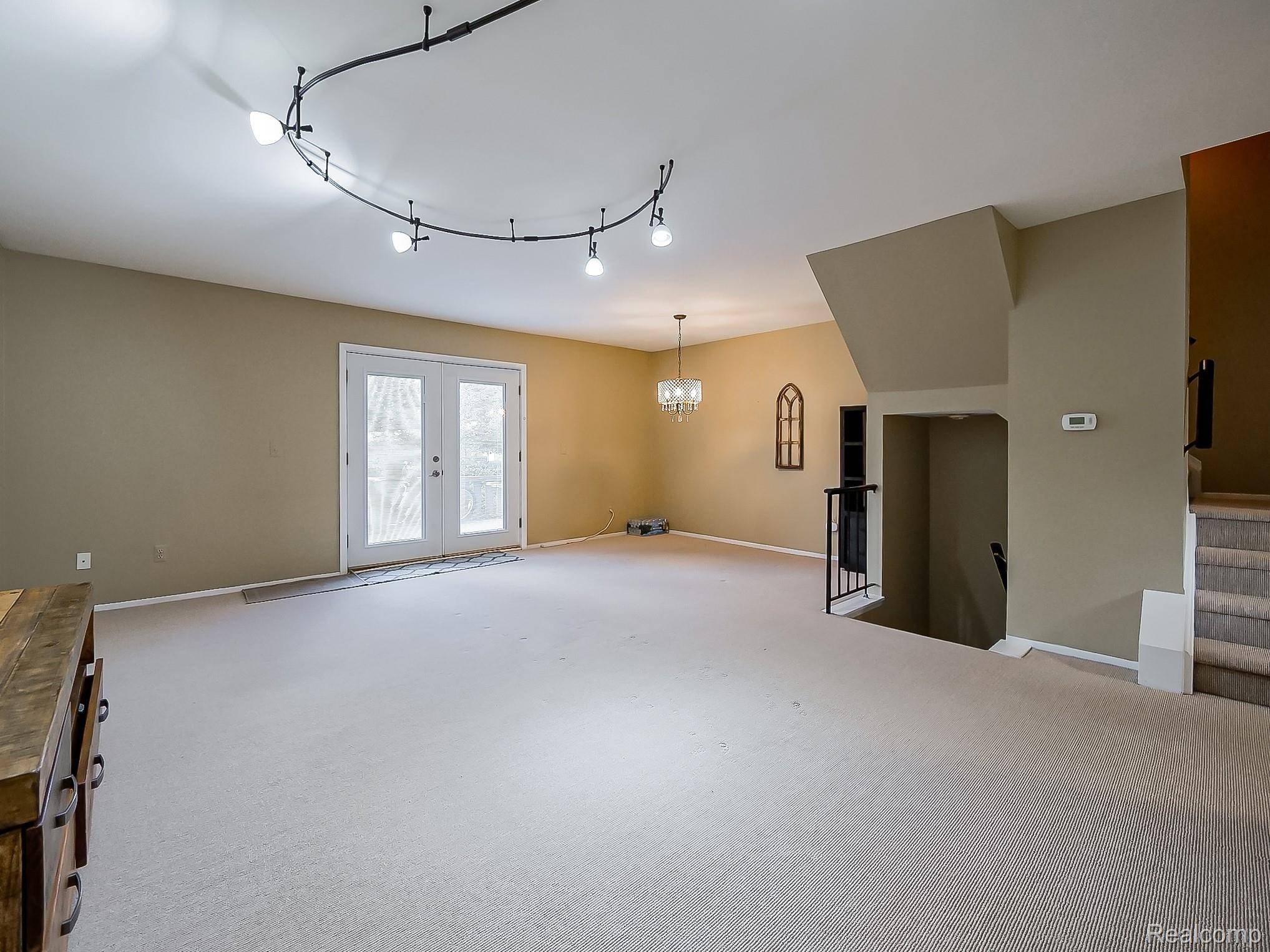 Ann Arbor, MI 48108,3230 Alpine DR