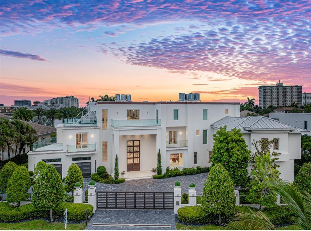 Fort Lauderdale, FL 33301,4 Pelican Dr