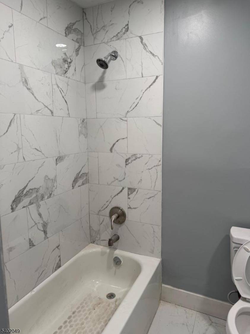 Jersey City, NJ 07304,514 West Side Ave