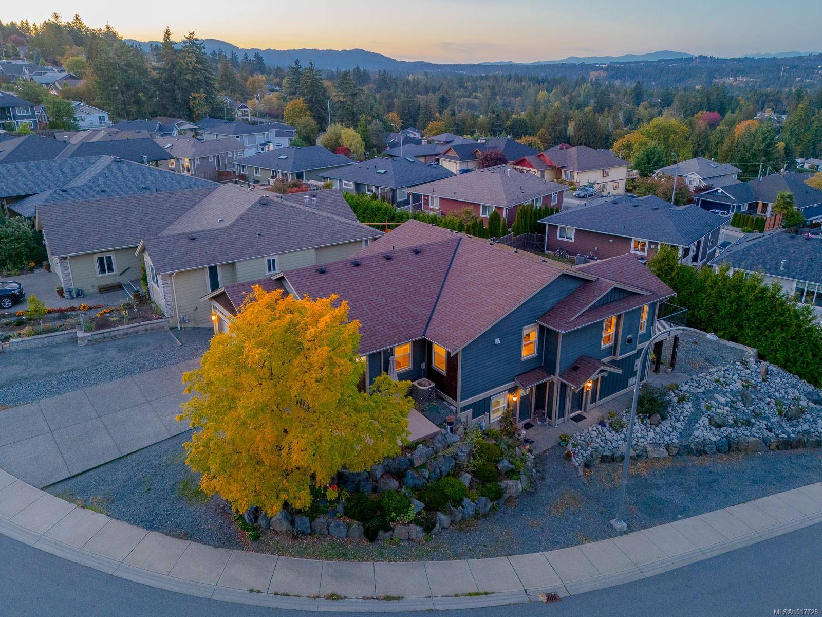 Nanaimo, BC V9R 7C8,2204 BELWOOD Rd